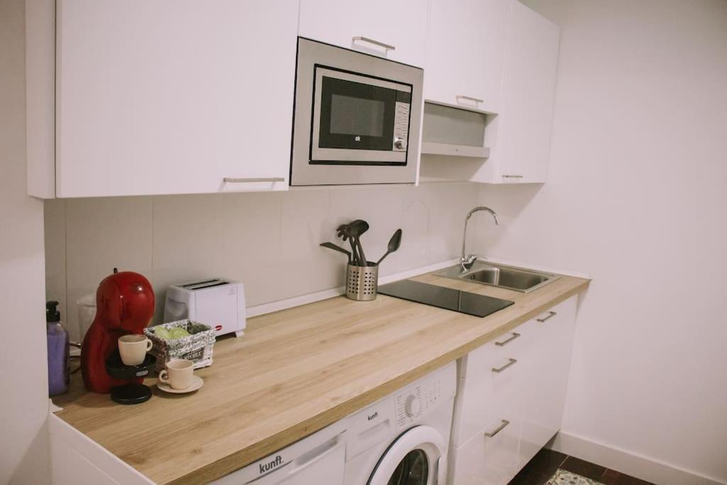 Precioso Apartamento Junto Al Casco Historico Málaga Exteriör bild